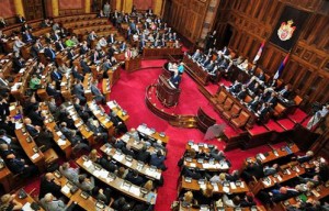 Raspisani parlamentarni, pokrajinski i lokalni izbori u Srbiji