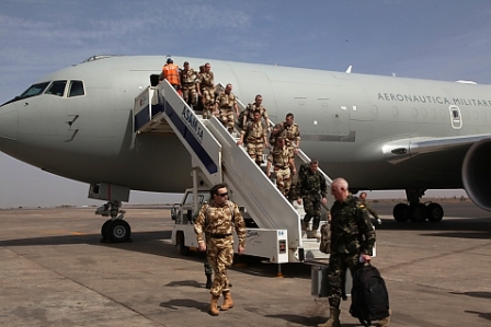 Prvih 70 vojnika jučer je sletjelo u Bamako