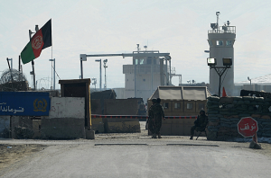 Afganistanski vojnici na ulazu u zatvor Bagram, 13. veljače 2014. godine