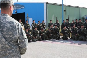 Pripadnici Vojske SAD-a obučavaju pripadnike KSS-a