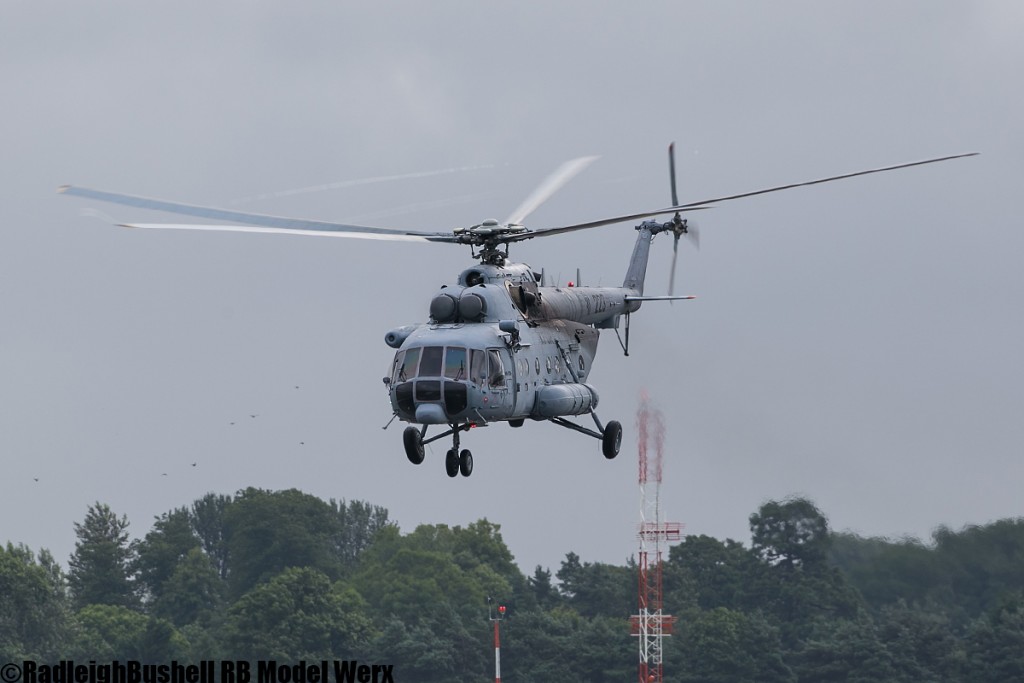 Dolazak Mi-171Sh u bazu na Fairford