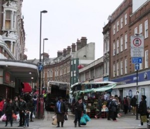 Londonski Brixton - multietnička zajednica useljenika s Kariba, ali i Portugala