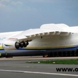 Antonov An-225 na Plesu