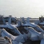 VIDEO – USS Harry S. Truman – Pogled s visine na letnu palubu
