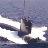 Stiže francuska nuklearna podmornica