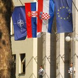 Sporazum o obrambenoj suradnji RH i Srbije još je na snazi