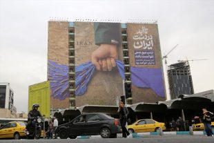 Intervencija u Iranu – 56. dan – Dok Iran kontrolira Hormuz, Trumpu sat otkucava, a rok mu istječe 1. svibnja!